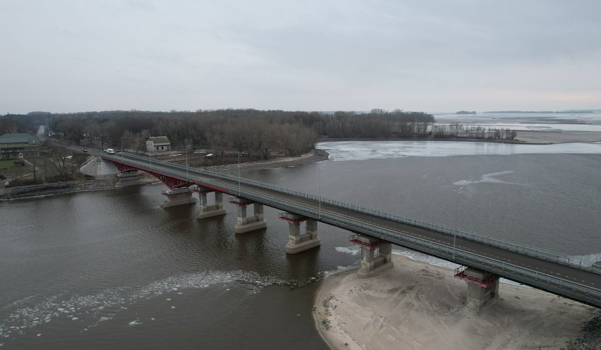 Відкрили міст через річку Сула: він з'єднує Київщину з Полтавщиною