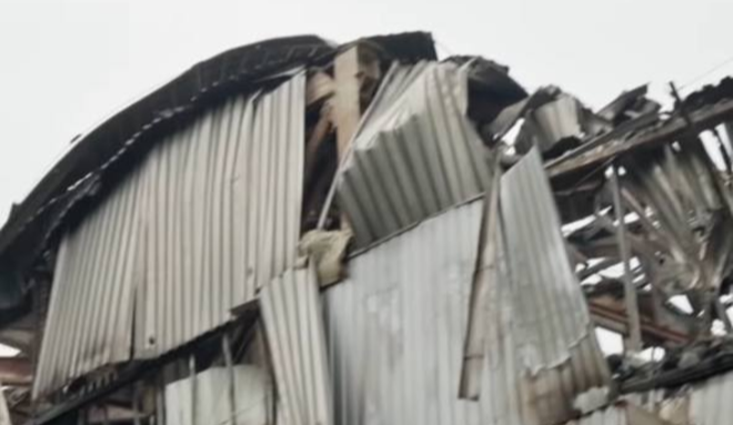 Під час російського обстрілу у Києві зруйнували знімальний павільйон СТБ