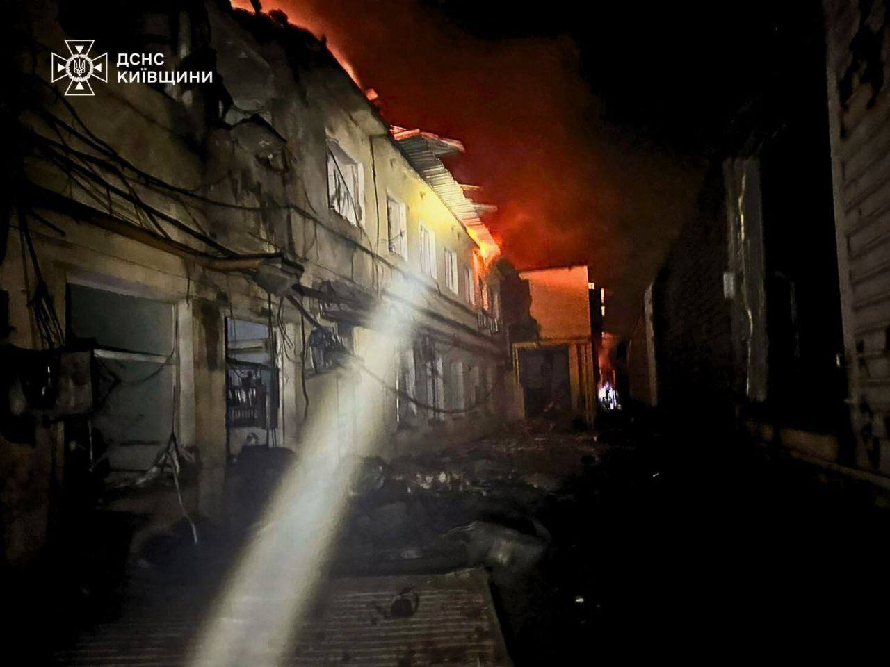 Вночі 8 грудня 2025 року Фастів на Київщині знову атакували ударними дронами: фото та подробиці