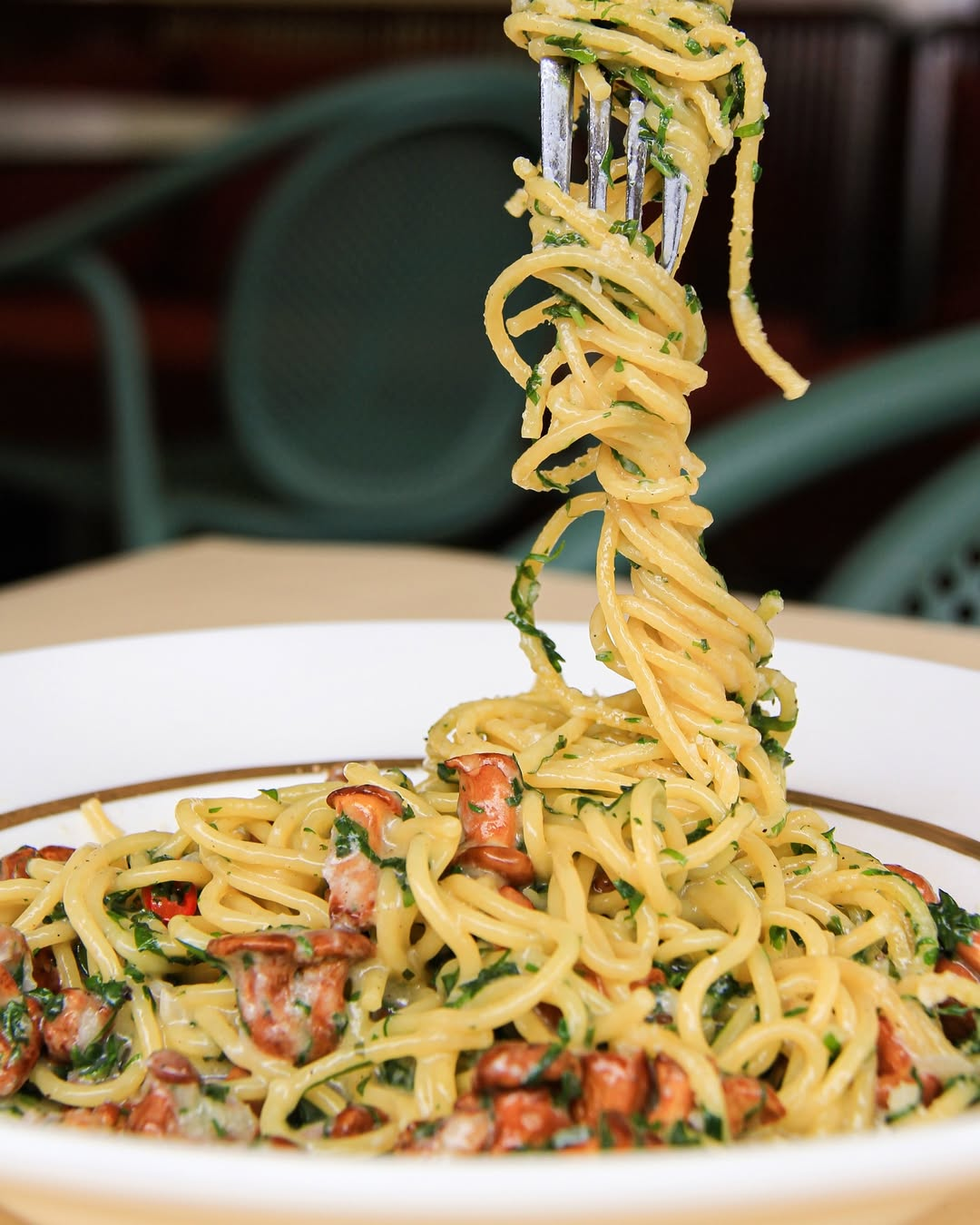 Ресторан "Італійська Редакція" Де поїсти пасту в Києві: добірка закладів з адресами, цінами та меню