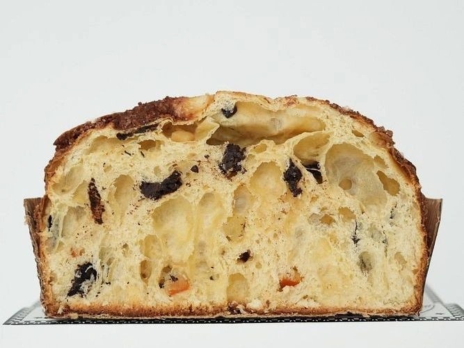 Новорічні кошики 2025-2026: де замовити готові страви до святкового столу