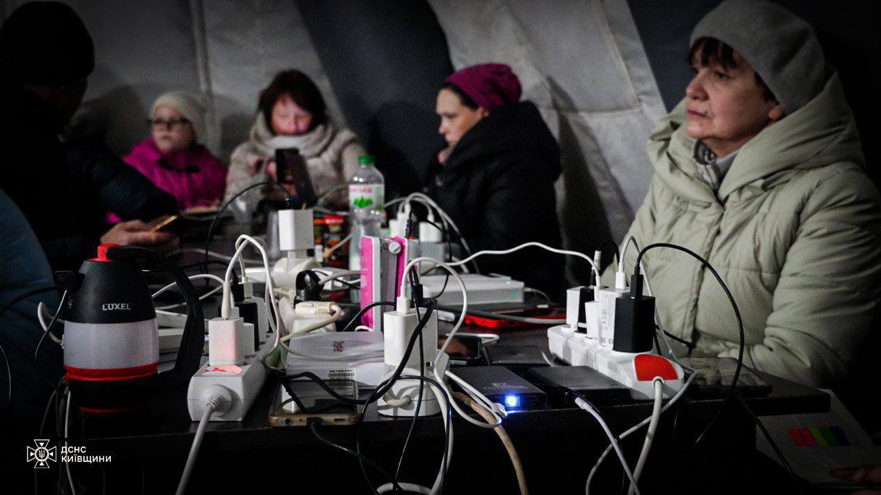 У Вишгороді на Київщині повернули електрику після обстрілу 27 грудня — ДТЕК